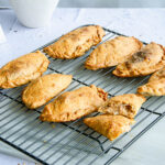 Empanadillas de bonito al horno