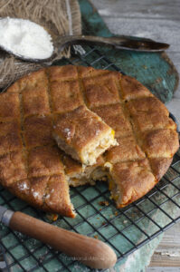 empanada de berberechos con masa de millo
