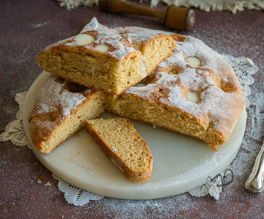 Miga esponjosa de la torta imperial de vigo